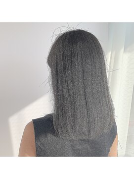 ガーランドウメダ(Garland umeda) ダークグレージュ☆ブリーチ無しで出来ます！