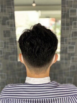 シャイン(Shine) メンズカット / メンズスタイル