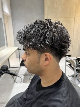 エイト 北千住店(EIGHT) リバースアップバングショート【EIGHT北千住】