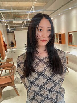 ルッチ 立川(LUCCI) 【HIDETO】顔周りレイヤー/ロングヘア