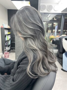 アルドーレ(Ardore) コントラスト極ハイライト☆シルバーグレー