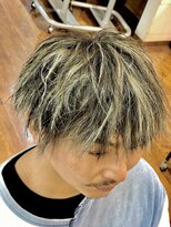 サロン ド ビューティー ラ デュース&nbsp;ソフトツイスト　＆　ハイライト