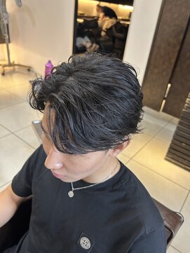 フォルテ 草薙店 フェザーパーマ ニュアンスパーマ センターパート