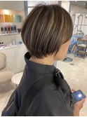 ナチュラルハイライトグレージュカラーショートボブ赤羽美容室