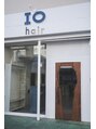 ザ ドッツ(THE DOTS)&nbsp;白い店内と茶色い扉が目印！