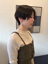 アンフェインド02(UNFEIGNED 02)&nbsp;シュッとショート/大人ガーリー/似合わせカット/伏見
