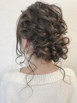 プログレスプラス&nbsp;フェミニン＆ナチュラル ヘアアレンジ