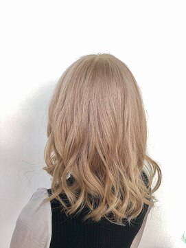 トゥービーコンティニュー(To Be Continued..) ブリーチ/ハイトーン/透け感/ブロンド