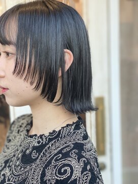 ライオン(Lion) 顔まわりレイヤー外ハネ