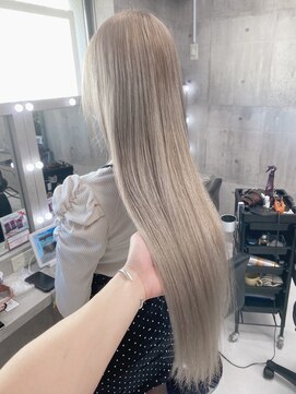 ワンズクロエ 原宿店(ONE's Chloe) シルバー/テラコッタ/ミニウルフ/くすみブルー[原宿駅]