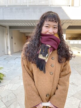 ナループロアオハナ(Nalu pu loa ohana) ロングパーマ