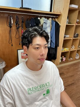 シンバイアドゥーノ(SHIN by adn) 大人パーマ