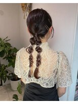 レクタ(recta)&nbsp;編みおろしヘア ツインアレンジ 結婚式お呼ばれヘア