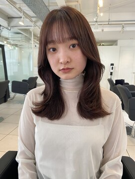 アクアオモテサンドウ(ACQUA omotesando) △大人可愛い韓国風レイヤーカットラベンダーグレージュ