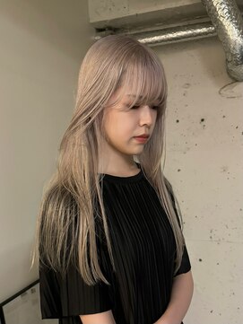 ノラ シンディ(NORA CYNDY) デザインカラーシャドウルーツカラー裾カラーレイヤーカット