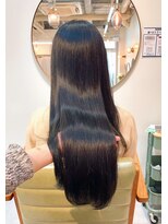 ロウバイレボ 柏(lou by revo)&nbsp;ミディアム/韓国風/レイヤーカット/顔回りカット/柏駅