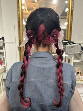 セット アンド バイ ルゥーダ 品川駅前店(SET and..by Rouxda.) アレンジツインテール