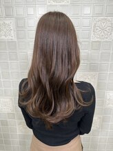 ヘンリエッタ 自由ヶ丘(Henrietta) くびれ巻きロング
