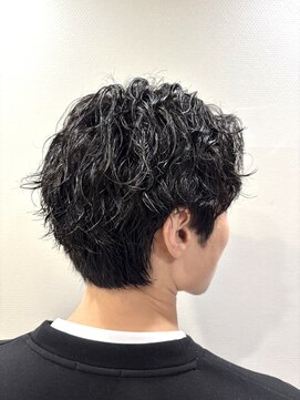 銀座マツナガ 神田店 セット簡単!オシャレ!刈り上げなし強めスパイラルパーマ