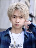 ハイトーンセンターパートマッシュ