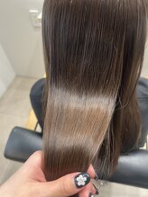 アメリ(ameri)&nbsp;【ameri miyuki】くせ毛悩みに、艶と柔らかさをプラス◎