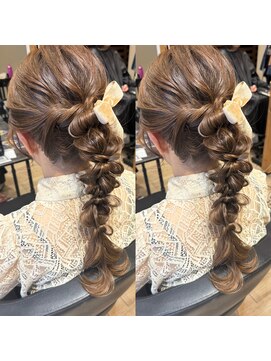 ベアトリーチェ(Beatrice) 大人可愛い編み下ろしスタイル