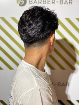 バーバーバー 四谷(BARBER-BAR) ビジネス爽やかニュアンスパーマスタイル