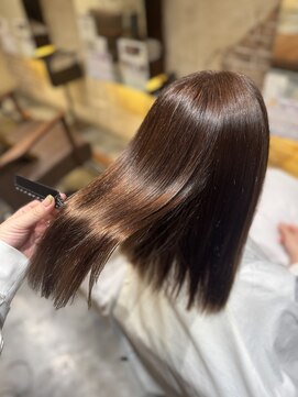 アイニティ 少路(Inity) くくる、巻く事が出来る矯正♪