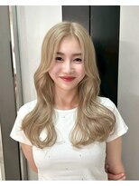 レブ 難波店(REV.)&nbsp;髪質改善/ブリーチ/ダブルカラー/韓国/インナーカラー/難波