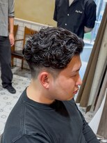 グルーマーズトウキョウ(GROOMER/S TOKYO) men's/メンズ/リバースセンターパート/ニュアンスパーマ/神保町