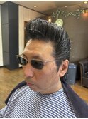昔ながらのアイパーリーゼントスタイル♪