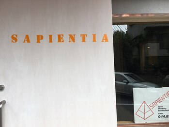 美容室　sapientia サピエンティア