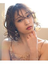 ティアナ(Tiana)&nbsp;カジュアルウェーブ×大人切りっぱなしボブ