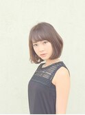 大人可愛いニュアンスボブ