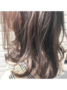 ランプ ヘアスタジオ(LAMP Hair Studio) グレーパープル