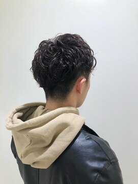 プレミアムバーバー 原宿店(PREMIUM BARBER produce by HIRO GINZA) ツーブロック×スパイラルパーマ