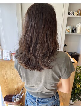 トリート 津田沼店(TREAT) グレージュ