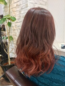 ノミネーション(Nomination) グラデーション×ピンク