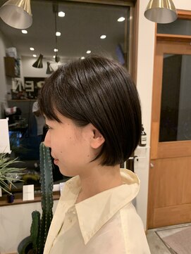 ブルペン(BULLPEN) 黒髪ショートボブ