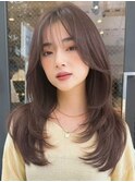 ロングヘア30代40代ストレートレイヤー前髪なし表参道【古岡】
