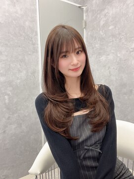 ヴェイナゴヤ(VEYY. nagoya) レイヤーカット/韓国ヘア/ハッシュカット/前髪顔まわり/オリーブ