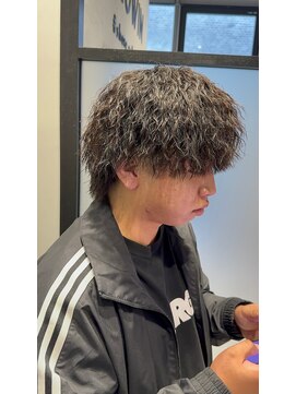 ステラ(STELLA) 縦落ちウルフ