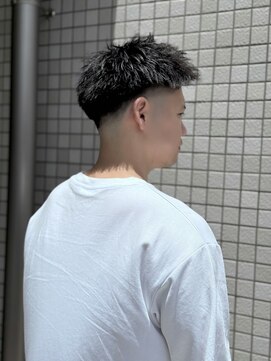 エルパティオ(EL PATIO) スパイキーショート × スキンフェード