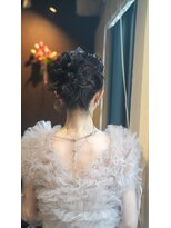 花鳥風月 パーティーヘアセット ミドルアップアレンジ