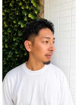 テラ(terra) 大人のアップバングショート