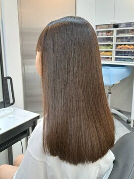 ヘアデザイニング ズーム 飯田橋店(hairdesigning Zoom) 10代:カット+トリートメント
