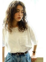トトノ ヘアアンドケア(TOTONO hair & care)&nbsp;センターパート×ラフウェーブミディ