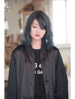 キミ(kimi)&nbsp;【kimi自由が丘】オーシャンブルー×無造作ウェーブ