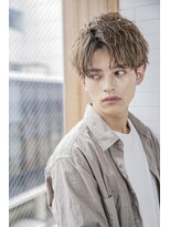 小久保style☆センターパートツイストスパイラルコンマヘア
