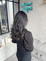 ムード タテマチ(mood tatemachi)&nbsp;透明感ダークグレージュ　韓国風　波巻き